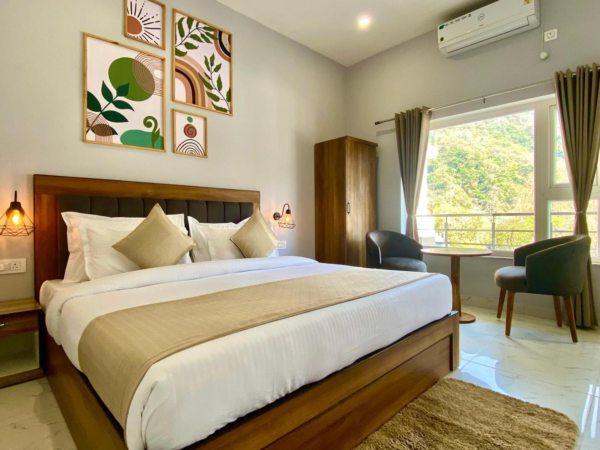 Hotel Wraveler Inn Rishikesh Exterior photo